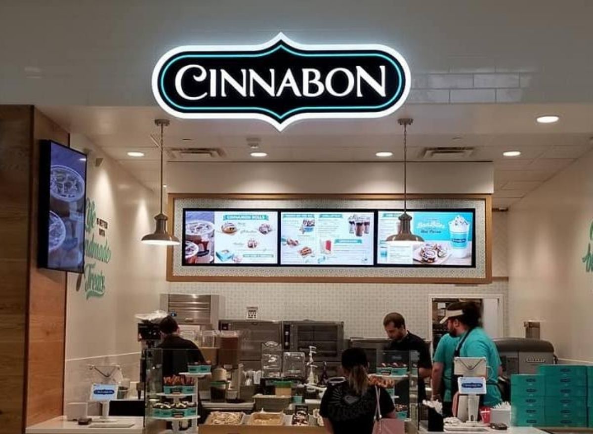 cinnabon in mall