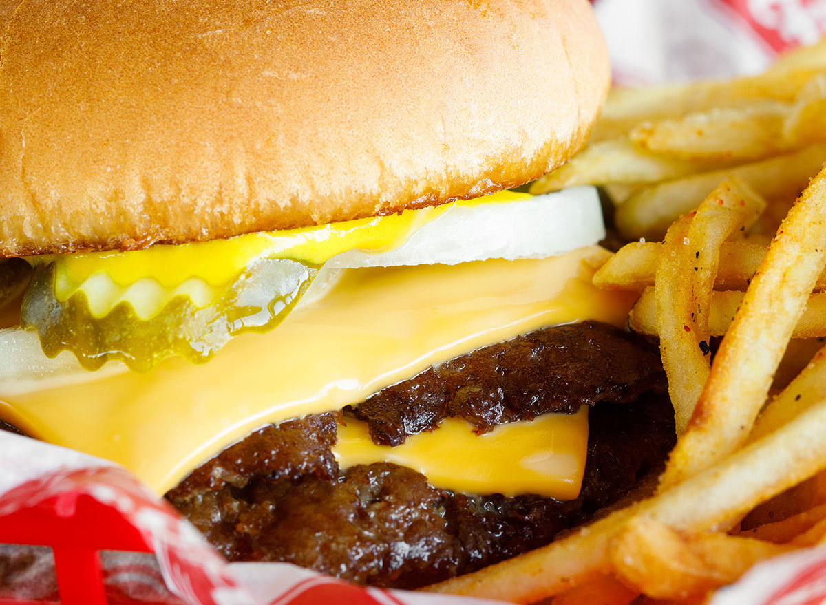 freddy's steakburger and fries