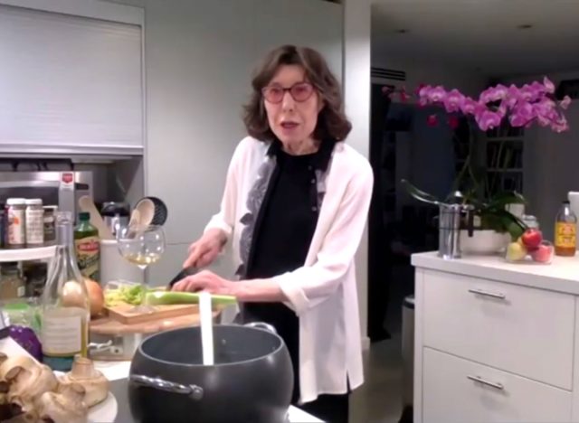 lily tomlin cooking