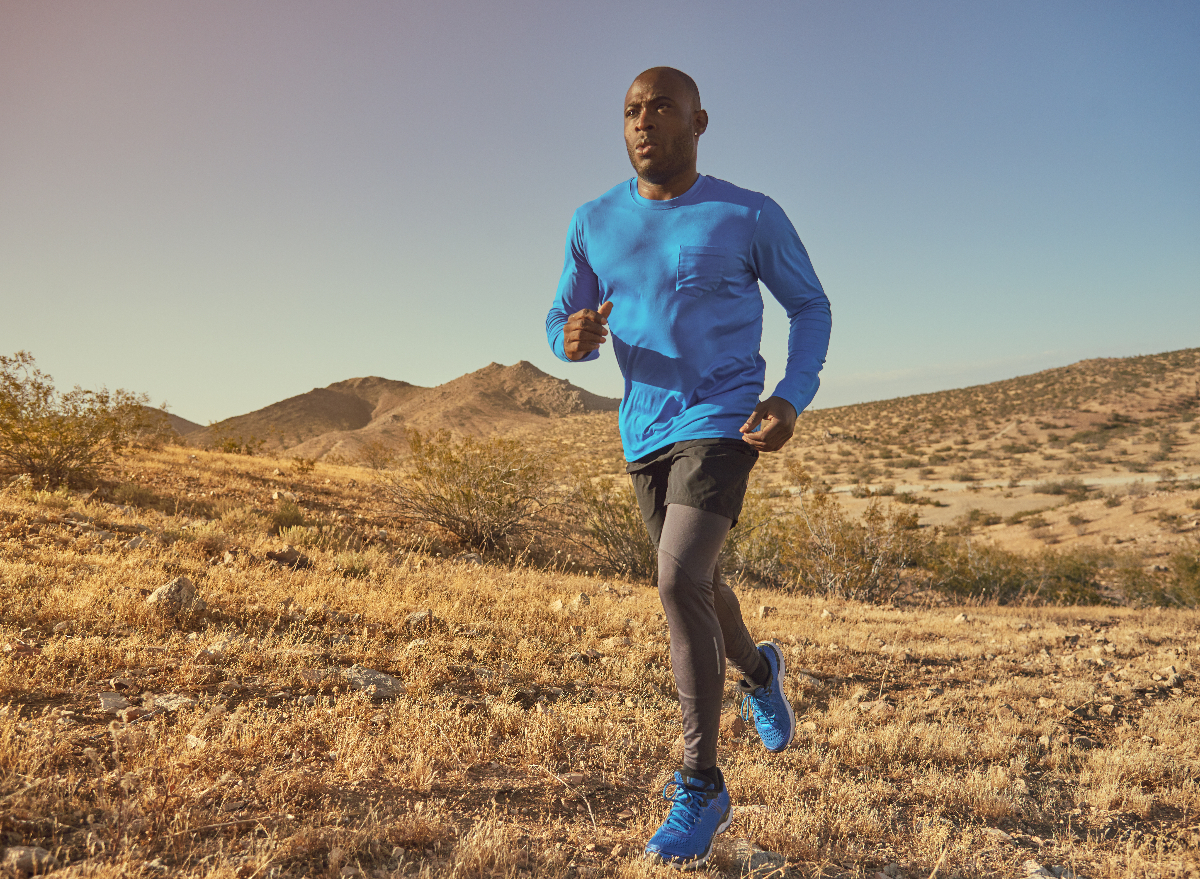 man running to keep weight down for good