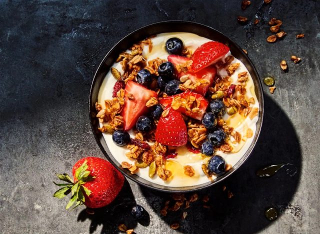 panera greek yogurt with mixed berries parfair