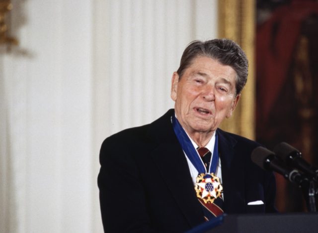 Sure Signs You Have Dementia Like Ronald Reagan