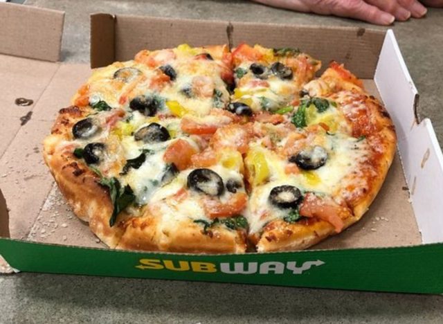 subway pizza