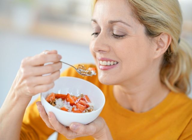 Les meilleures habitudes de petit-déjeuner pour un métabolisme plus rapide après 50 ans &#8211; Eat This Not That, Medial Conseil