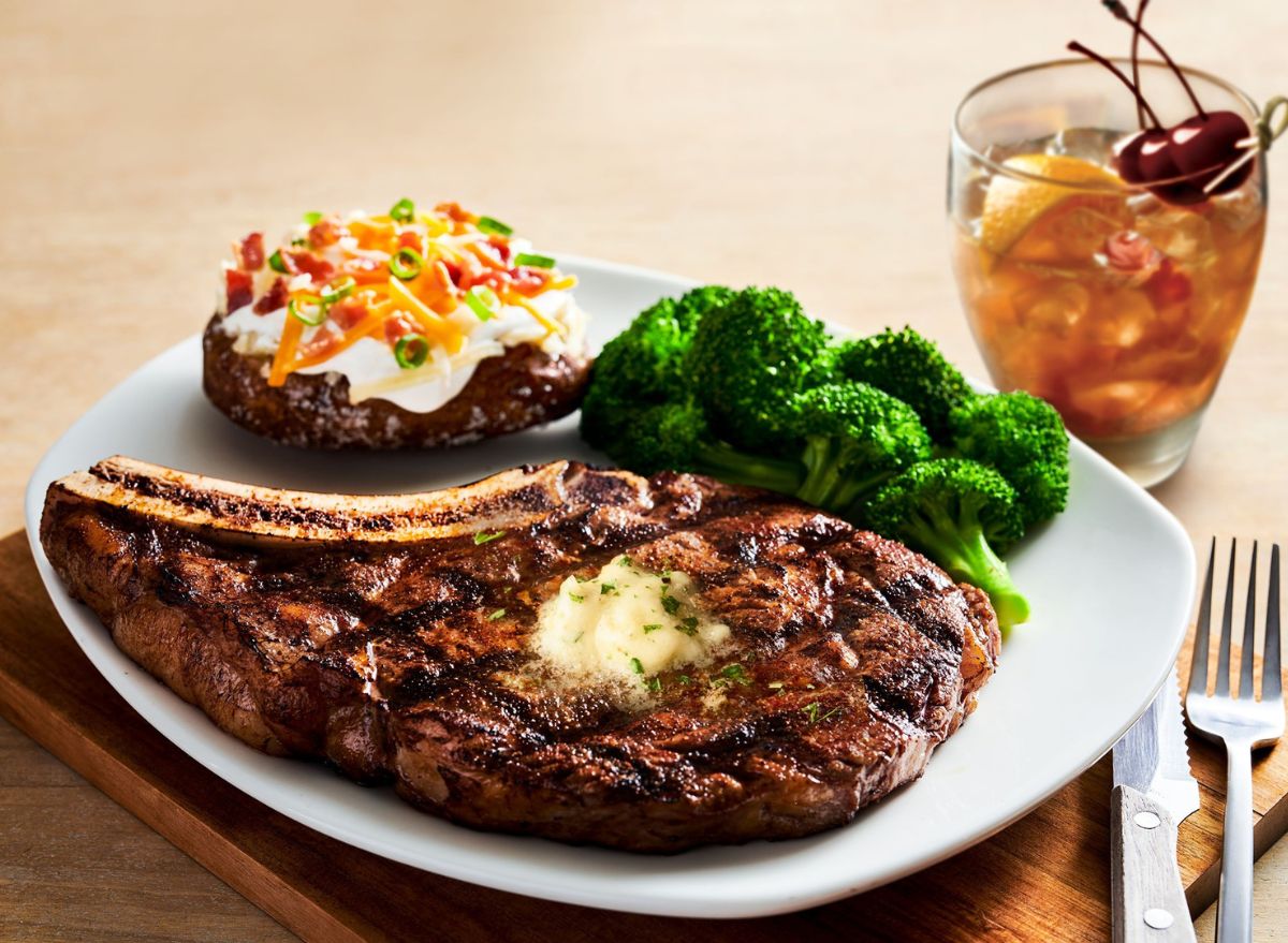 Outback Steakhouse Classic Prime Rib 24 Ounce