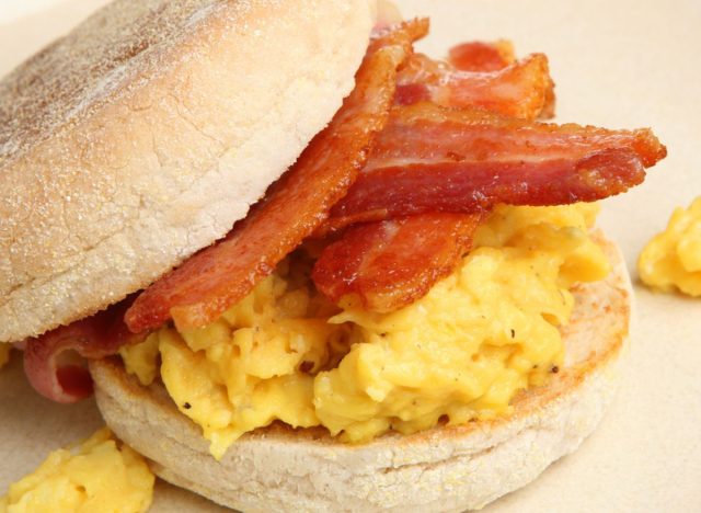 bacon breakfast sandwich