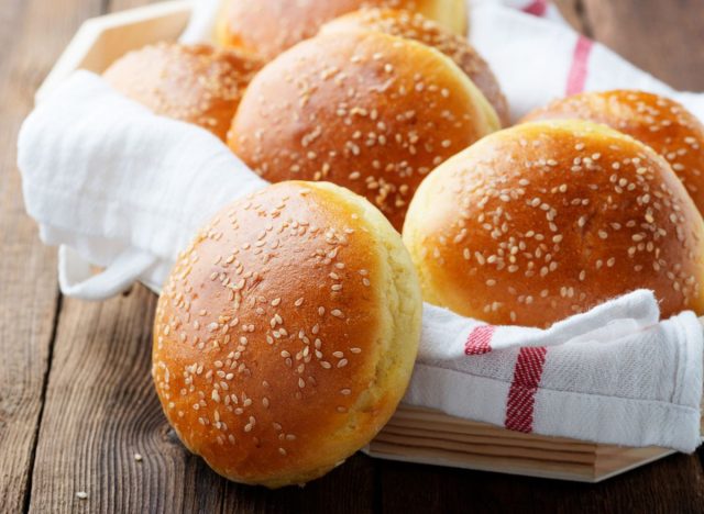 hamburger buns