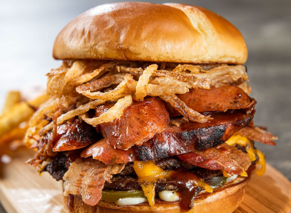 on the border smokehouse burger