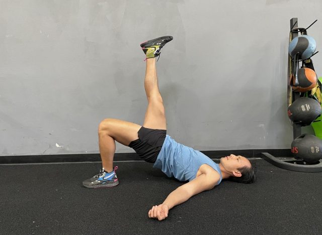 single-leg glute bridge, exercise to help reverse aging after 50