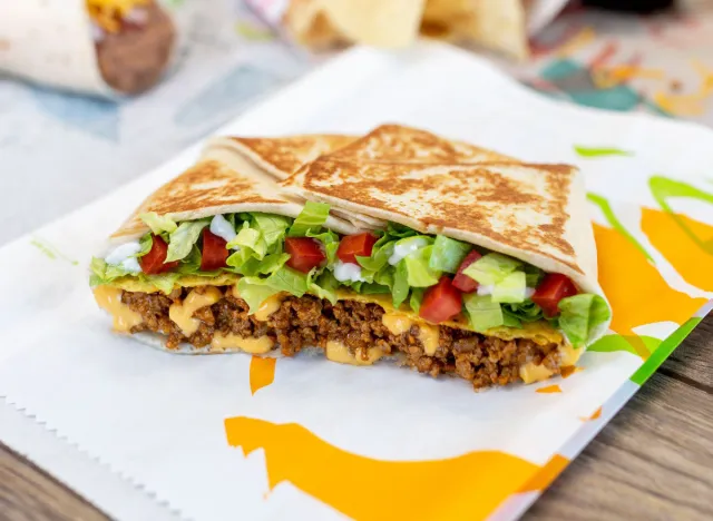 taco bell crunchwrap