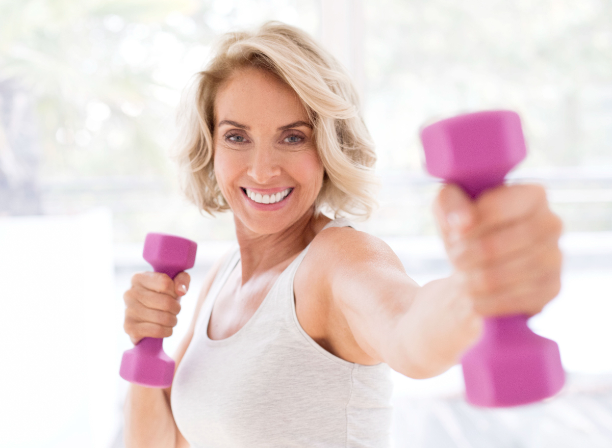 woman reverse aging after 40 exercise