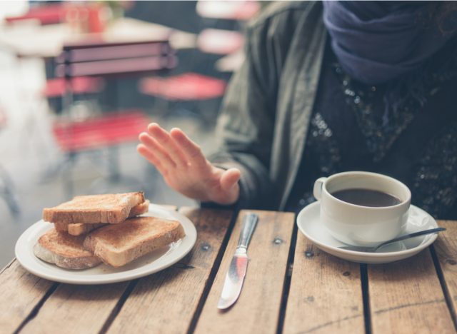 3 habitudes alimentaires que Laura Dern ne jure que pour se sentir incroyable dans la cinquantaine &#8211; Eat This Not That, Medial Conseil