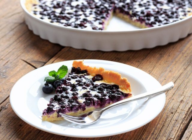 Wild Blueberry Pie