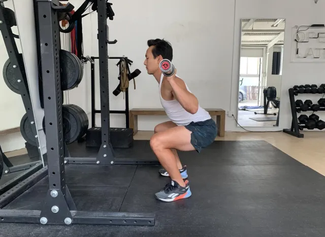 barbell back squat to get a toned belly in 1 week