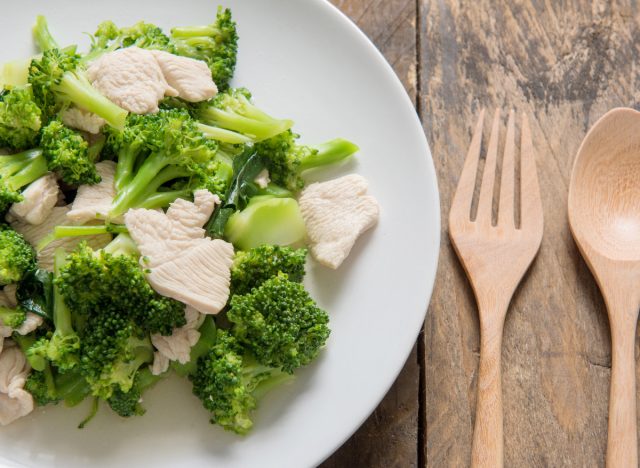 plate of chicken and broccoli