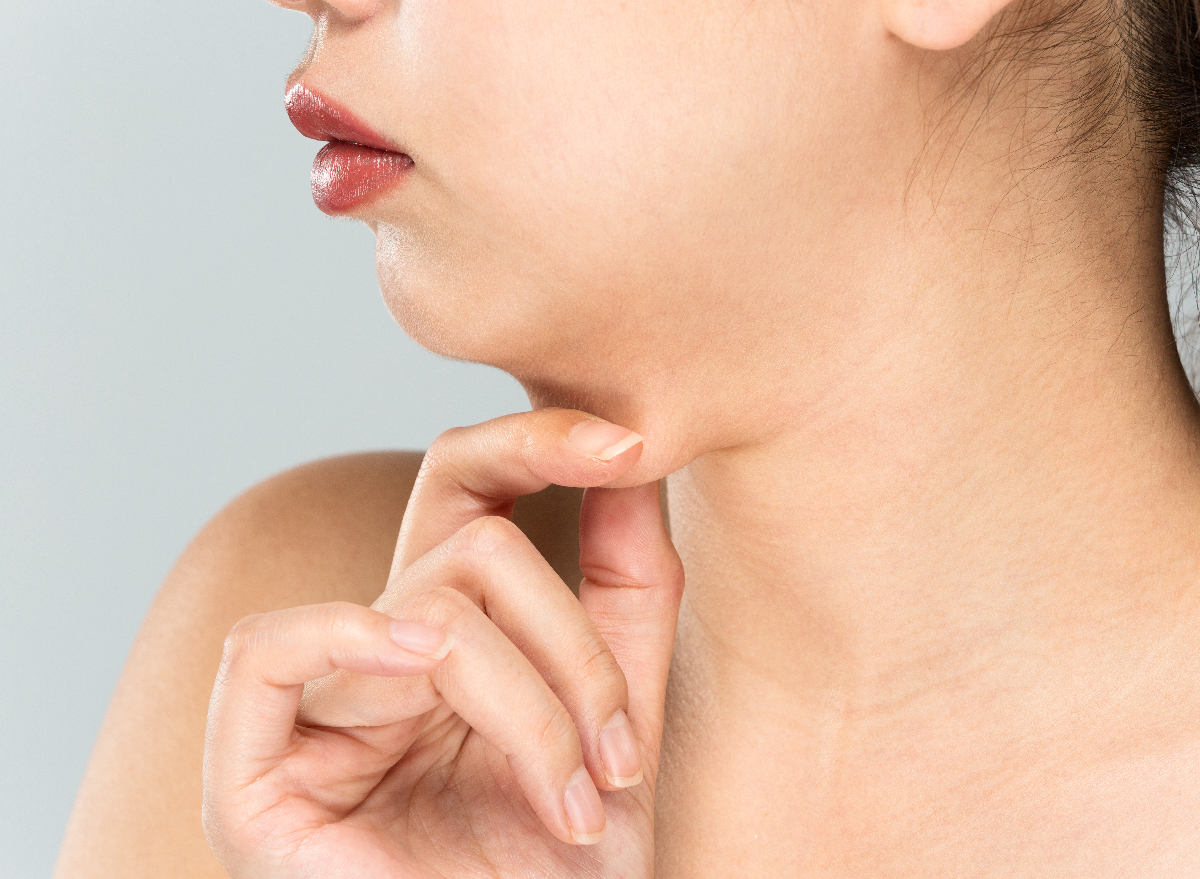 how to get rid of a double chin if your not fat
