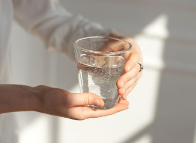 glass of water - Best Drink For Your Kidney Health