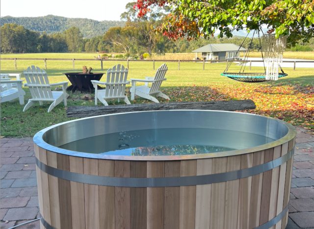 cold water therapy ice bath outdoors