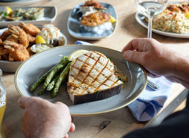 legal sea foods fish and asparagus