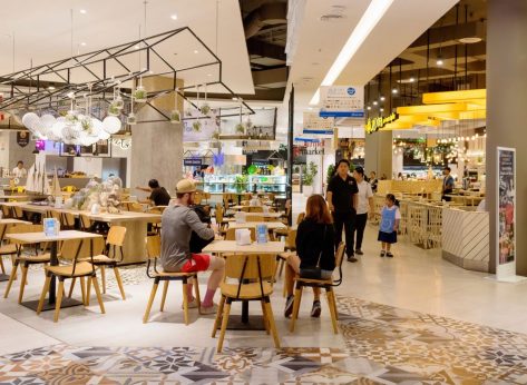 This Pretzel-Slinger Is Breaking Out of the Mall