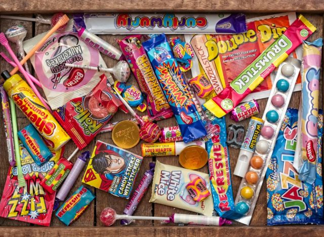 12 Old-Fashioned Candies To Bring Back This Summer