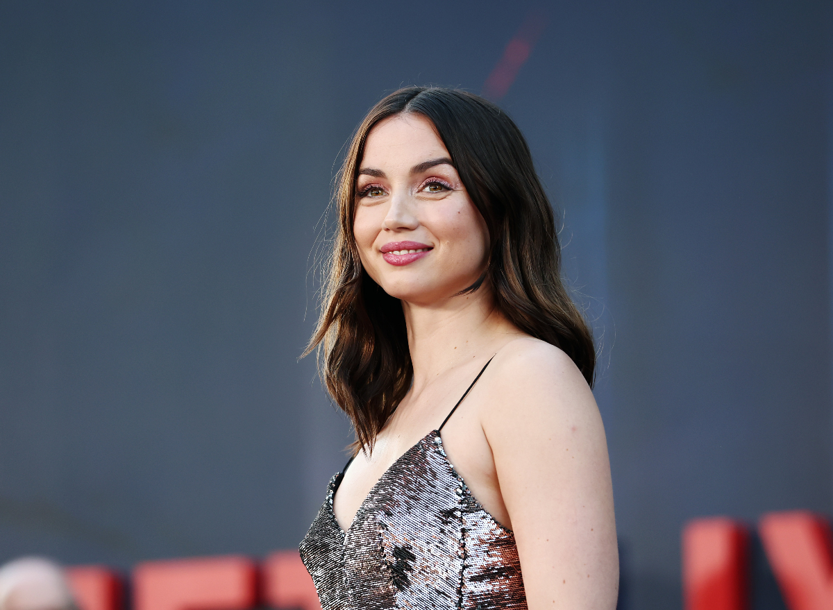 Ana de Armas, Star of ‘Blonde,’ Follows These Fit, Healthy Habits — Eat ...