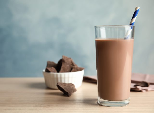 chocolate milk, one of the best foods for a runner's recovery