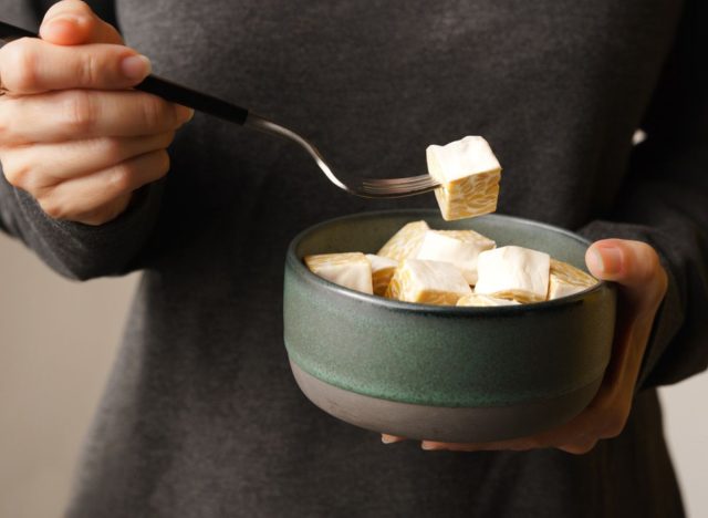 5 Surprising Effects of Eating Soy, Say Dietitians