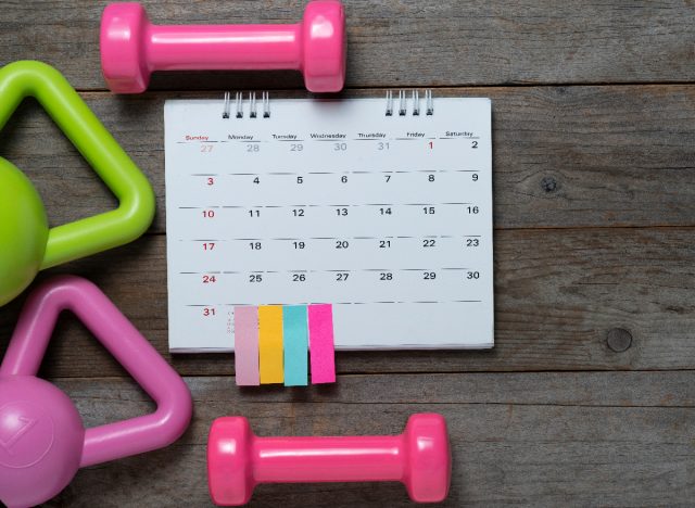 fitness calendar demonstrating how to stop skipping workouts