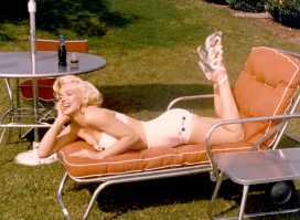 Marilyn Monroe in bathing suit