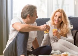 4 Drinking Habits to Avoid if You Have Heart Disease