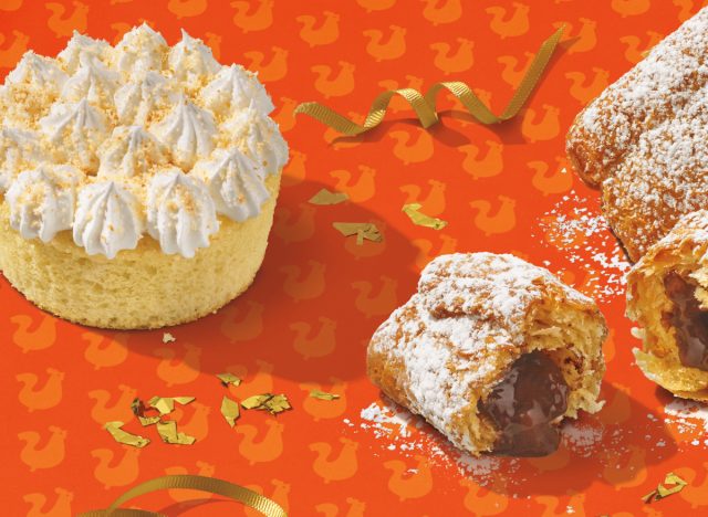 popeyes' banana cream cake and chocolate beignets