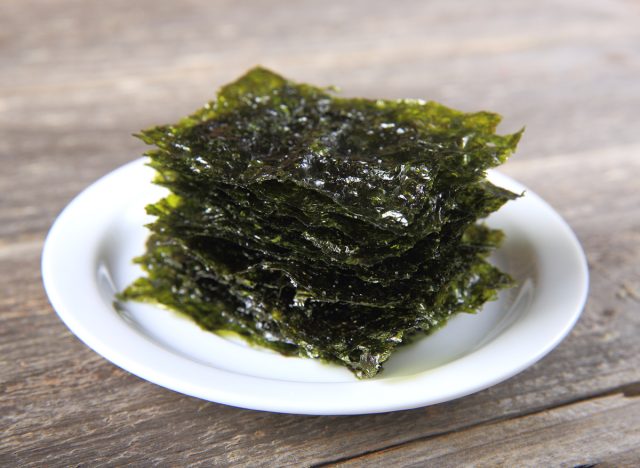 fried seaweed appetizer