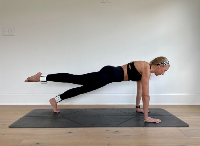 three-point plank waist-slimming exercises