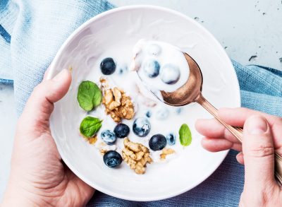 yogurt walnuts blueberries
