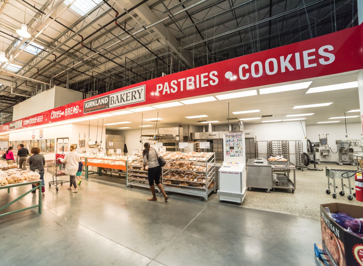 Costco bakery