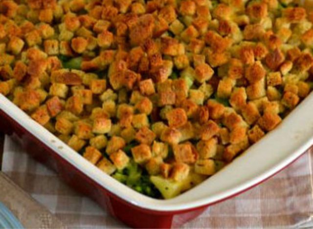 Casserole de brocoli à l'ancienne