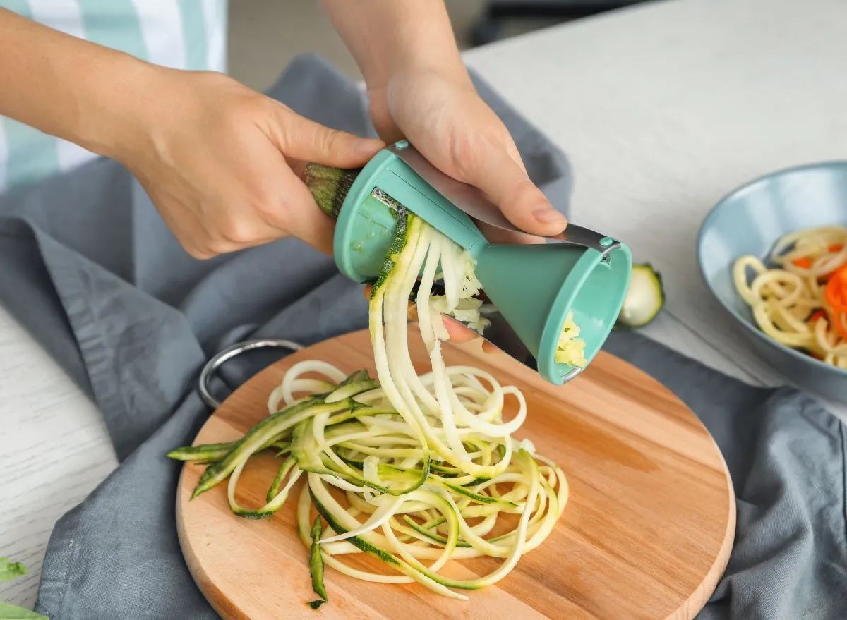 Portable Spiralizer Vegetable Slicer Handheld Spiralizer Peeler Stainless  Steel Spiral Slicer for Potatoes Zucchini Spaghetti