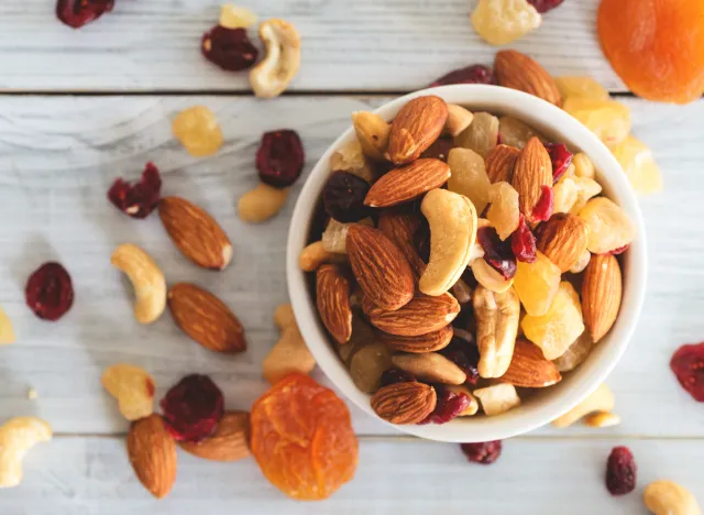 dried fruit nuts trail mix