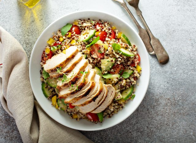 quinoa chicken bowl