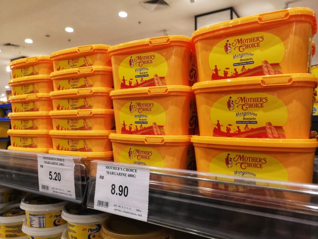 Mother's Choice Margarine container display at the supermarket
