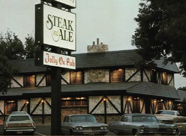 steak and ale exterior