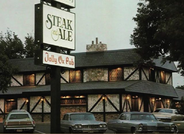 steak and ale exterior