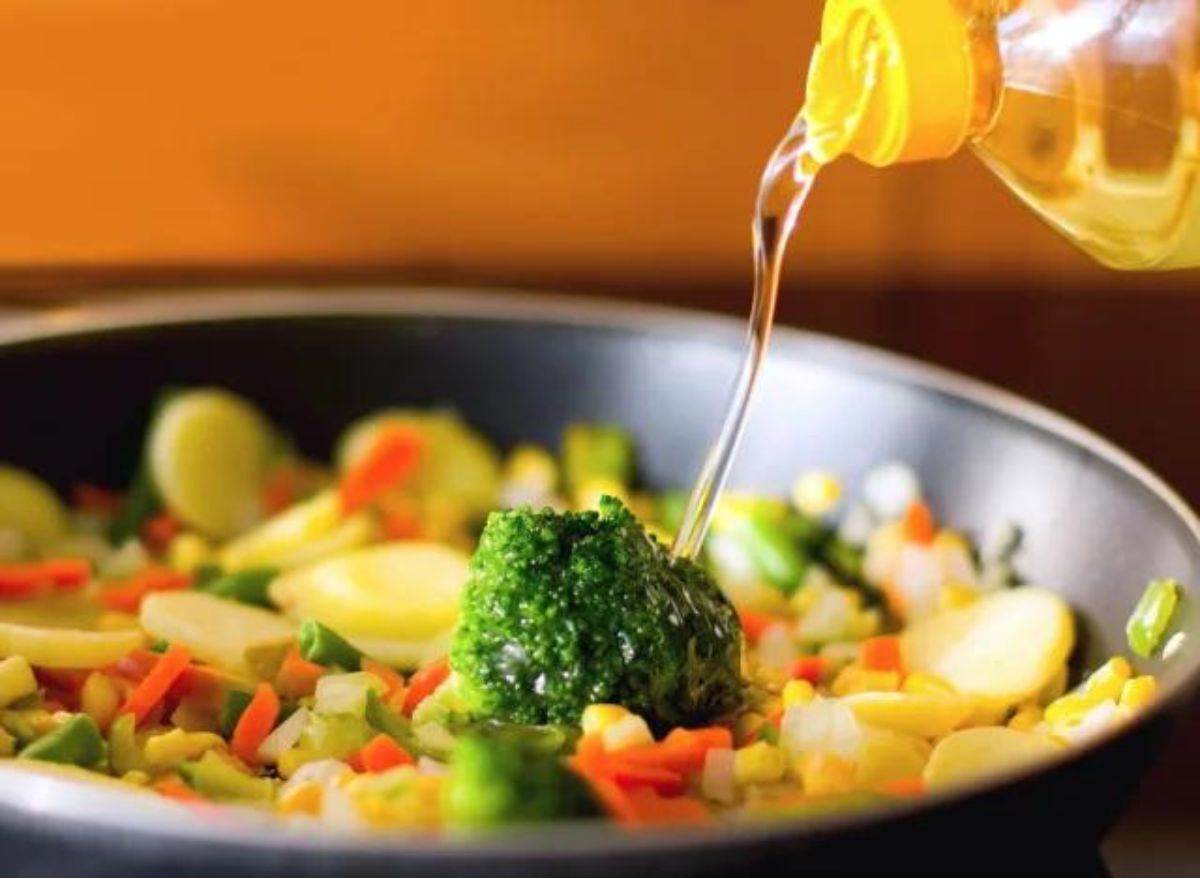 5 Worst Side Effects of Cooking with Canola Oil