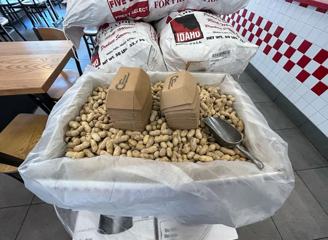 Five Guys Peanuts