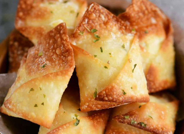 Air Fryer Cream Cheese Wontons