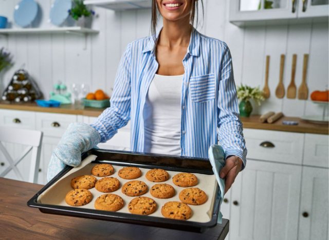 baking cookies