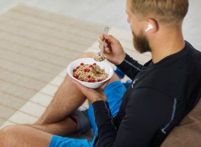 9 Best Post-Workout Snacks to Build Muscle, According to a Sports Dietitian