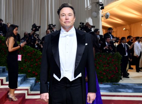 Elon Musk’s Healthy, Fit Habits at 51