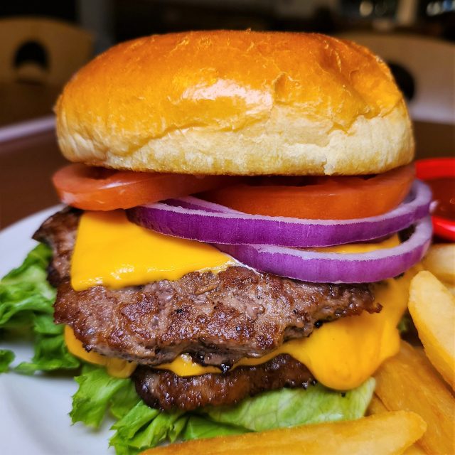 friendly's double cheeseburger